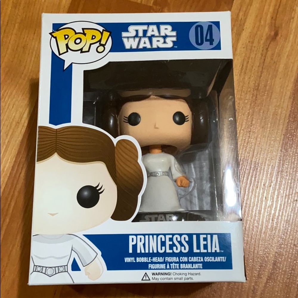 FUNKO POP PRINCESS LEIA #4 ( SERIES 1)
